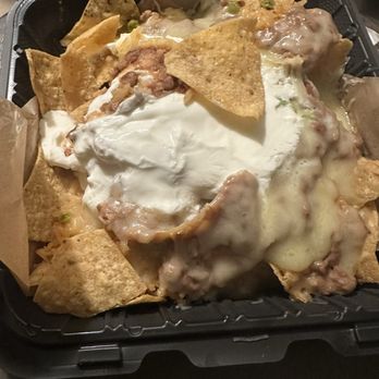 Alvarado’s Mexican Grill - Nachos; didn't give me my guac on the side - Mexican Near Me - Pomona, California Alvarado’s Mexican Grill - Nachos; didn't give me my guac on the side - Mexican Near Me - Pomona, California