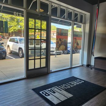 StretchLab - Fitness & Instruction Near Me - Atlanta, Georgia