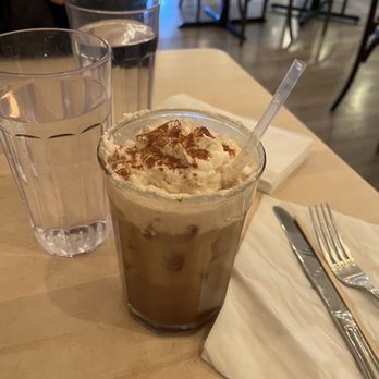 Cafe Seventy Two - Dirty vanilla chai - Breakfast & Brunch Near Me - Ewing, New Jersey