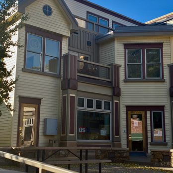 Kaiut Yoga Telluride - Entrance located on S.Willow Street patio door on east side of US Bank building - Yoga Near Me - Telluride, Colorado Kaiut Yoga Telluride - Entrance located on S.Willow Street patio door on east side of US Bank building - Yoga Near Me - Telluride, Colorado