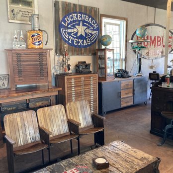 America Reclaimed - Antiques Near Me - Comfort, Texas