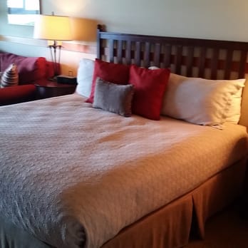 The Ocean Lodge - Beautiful bed - Hotels Near Me - Cannon Beach, Oregon The Ocean Lodge - Beautiful bed - Hotels Near Me - Cannon Beach, Oregon