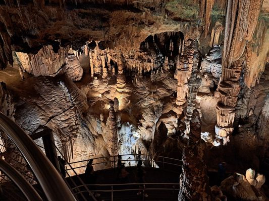 Luray Caverns by null