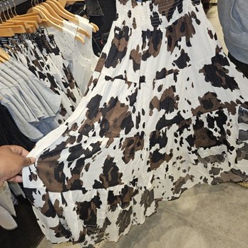 Boot Barn - Shoe Stores Near Me - Edison, New Jersey
