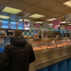 Fish 'N' Chick'n - We in here...