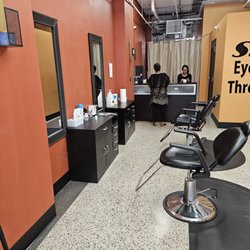 Sid's Eyebrow Threading - Clean work areas