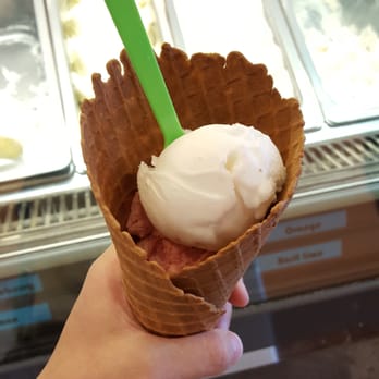 SweetCup - Ice Cream & Frozen Yogurt Near Me - Houston, Texas SweetCup - Ice Cream & Frozen Yogurt Near Me - Houston, Texas