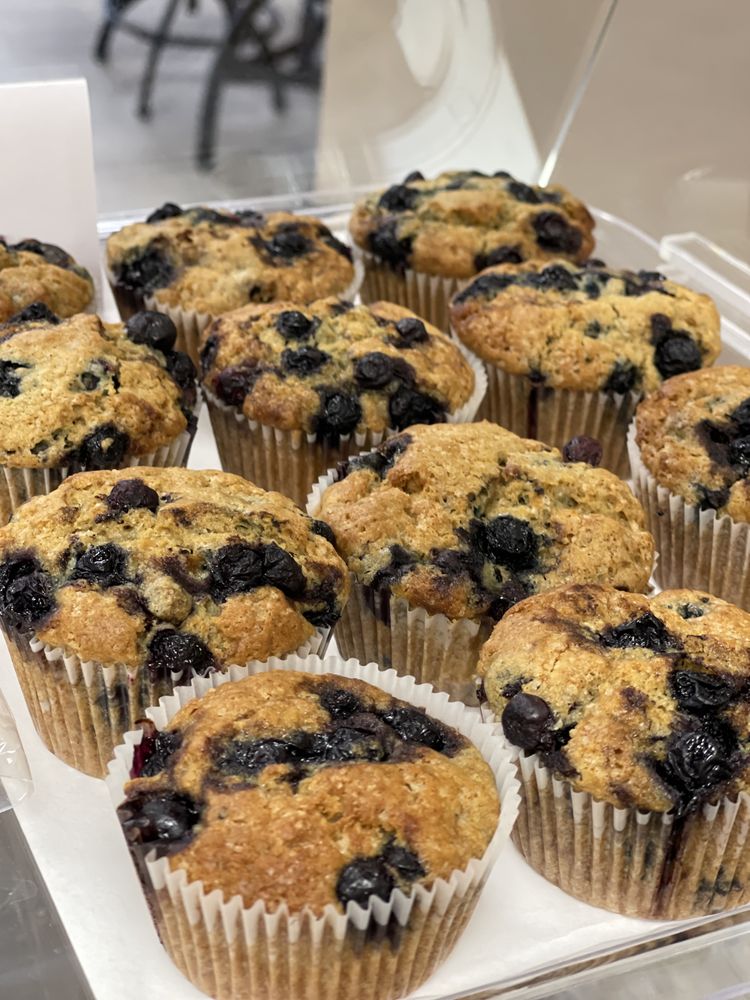 PULL CLIP CAFE Updated September 2024 19 Photos 1109 C M Fagan Dr