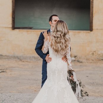 The Willow Ballroom - Love!!! The area around the venue is also very beautiful for pictures especially during sunset! - Venues & Event Spaces Near Me - Hood, California