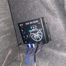 Epicenter, very nice wiring