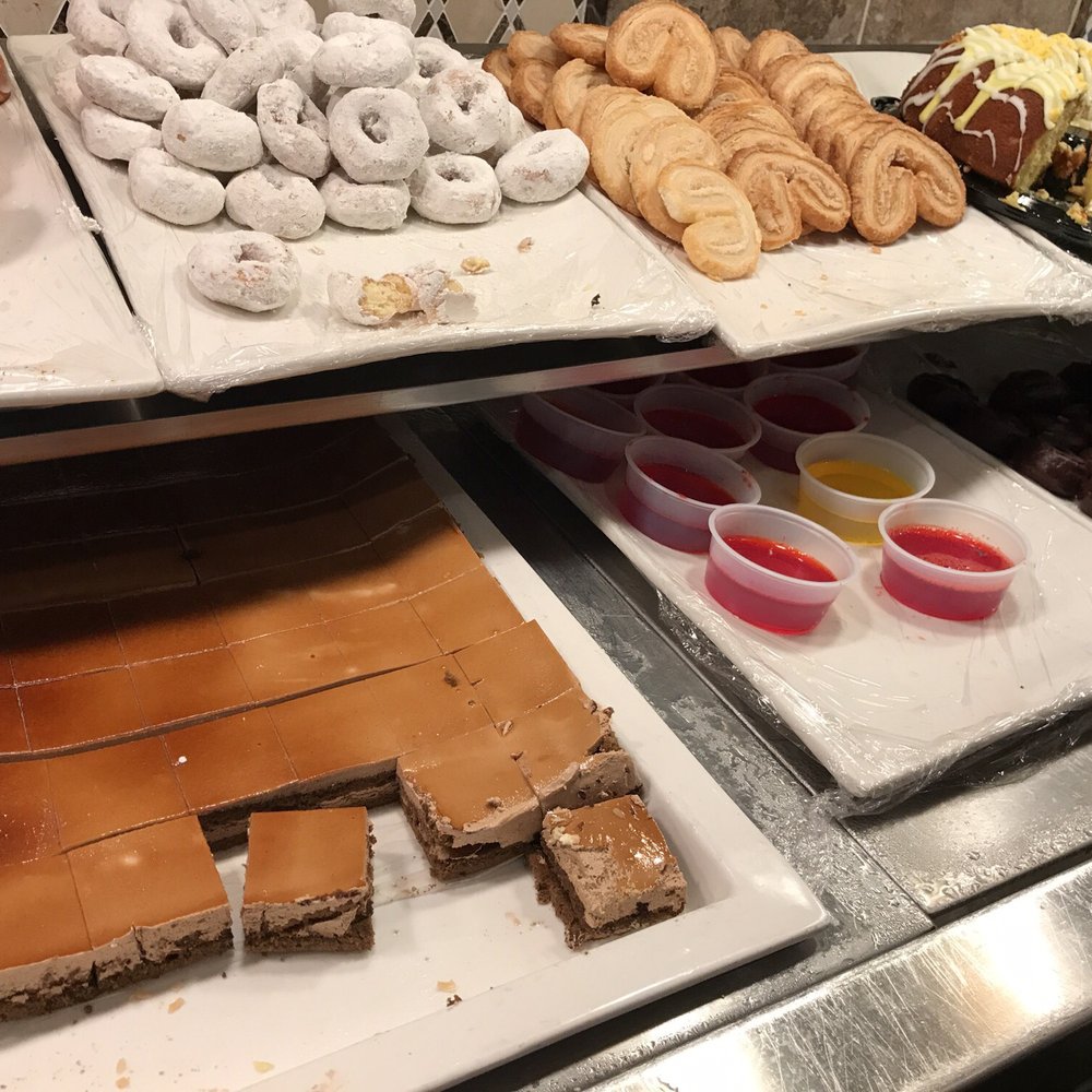 Dessert section. Not too bad 3.5/5 Dessert section. Not too bad 3.5/5