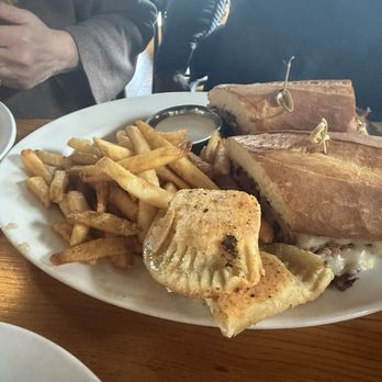The Frisco Barroom - Burgers Near Me - Webster Groves, Missouri The Frisco Barroom - Burgers Near Me - Webster Groves, Missouri