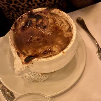 Le Gratin - Onion soup - French Near Me - New York, New York