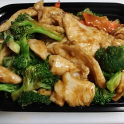 CheoyLee - Chicken w. Broccoli