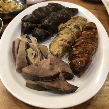 Abbaee Soondae - Soondae (mixed variety) - Korean Near Me - Centreville, Virginia