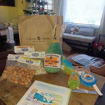 Gift Shop - Vw bus greeting card, snacks, cat toys - Gift Shops Near Me - Brooks, California