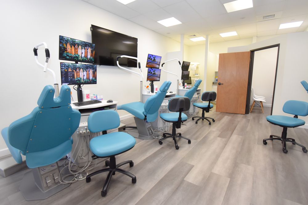 HOOK ORTHODONTICS Updated May 2024 14 Photos & 13 Reviews 930
