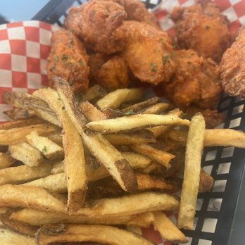 Blends Daiquiri Express - Wing's baby So good !!! - New American Near Me - The Colony, Texas Blends Daiquiri Express - Wing's baby So good !!! - New American Near Me - The Colony, Texas