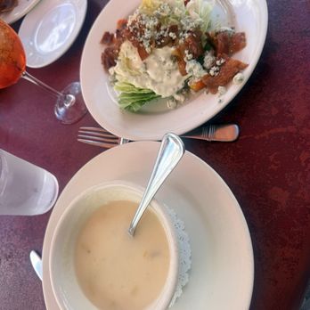 The Irish Inn - Delicious wedge salad but the potato soup came with about 4 potato chunks, no crackers, really a bowl of warm milk. For $11...... - Irish Near Me - Glen Echo, Maryland The Irish Inn - Delicious wedge salad but the potato soup came with about 4 potato chunks, no crackers, really a bowl of warm milk. For $11...... - Irish Near Me - Glen Echo, Maryland
