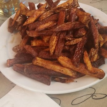 Nine-Eleven Tavern - Fresh cut fry amazingnessSss - Pubs Near Me - Buffalo, New York