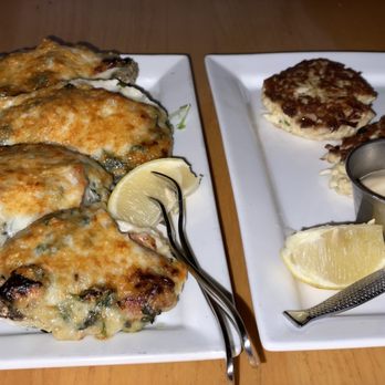 Streetside Seafood - Oysters Rockerfella and crab cakes - Seafood Near Me - Birmingham, Michigan