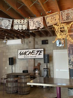 Machete Beer House by null