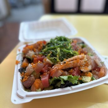 Sushi Day - Sashimi Salad - Sushi Bars Near Me - San Jose, California