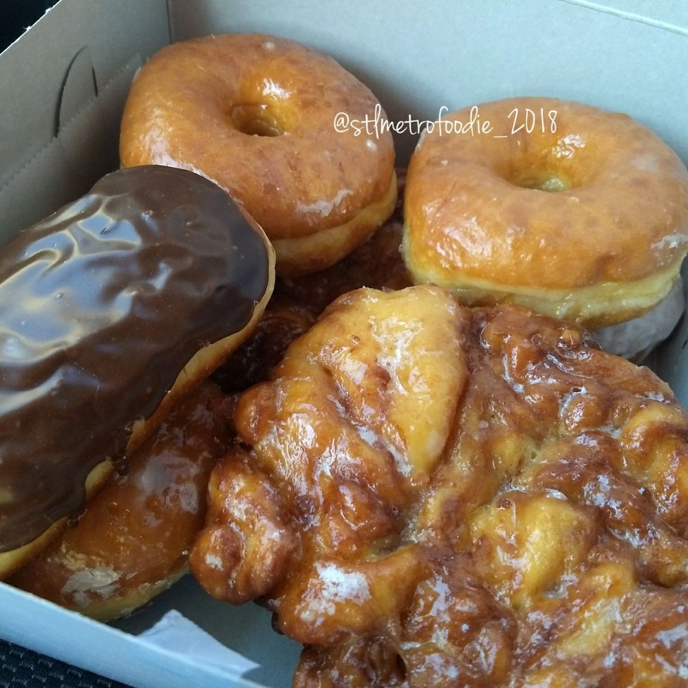 Donut Hut - Old School Variety - Donuts Near Me - Las Vegas, Nevada Donut Hut - Old School Variety - Donuts Near Me - Las Vegas, Nevada