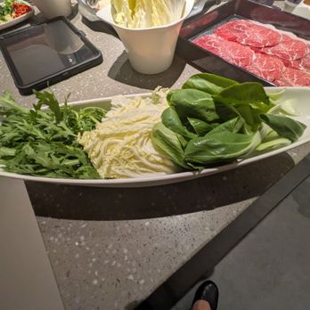 Haidilao Hot Pot - Veggies Platter - Hot Pot Near Me - Tukwila, Washington
