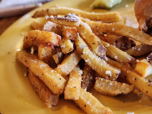 Oscar's Pub & Grill by null