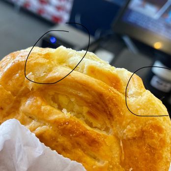 Mariachi Bakery - a close up of a pastry - Bakeries Near Me - Downey, California Mariachi Bakery - a close up of a pastry - Bakeries Near Me - Downey, California