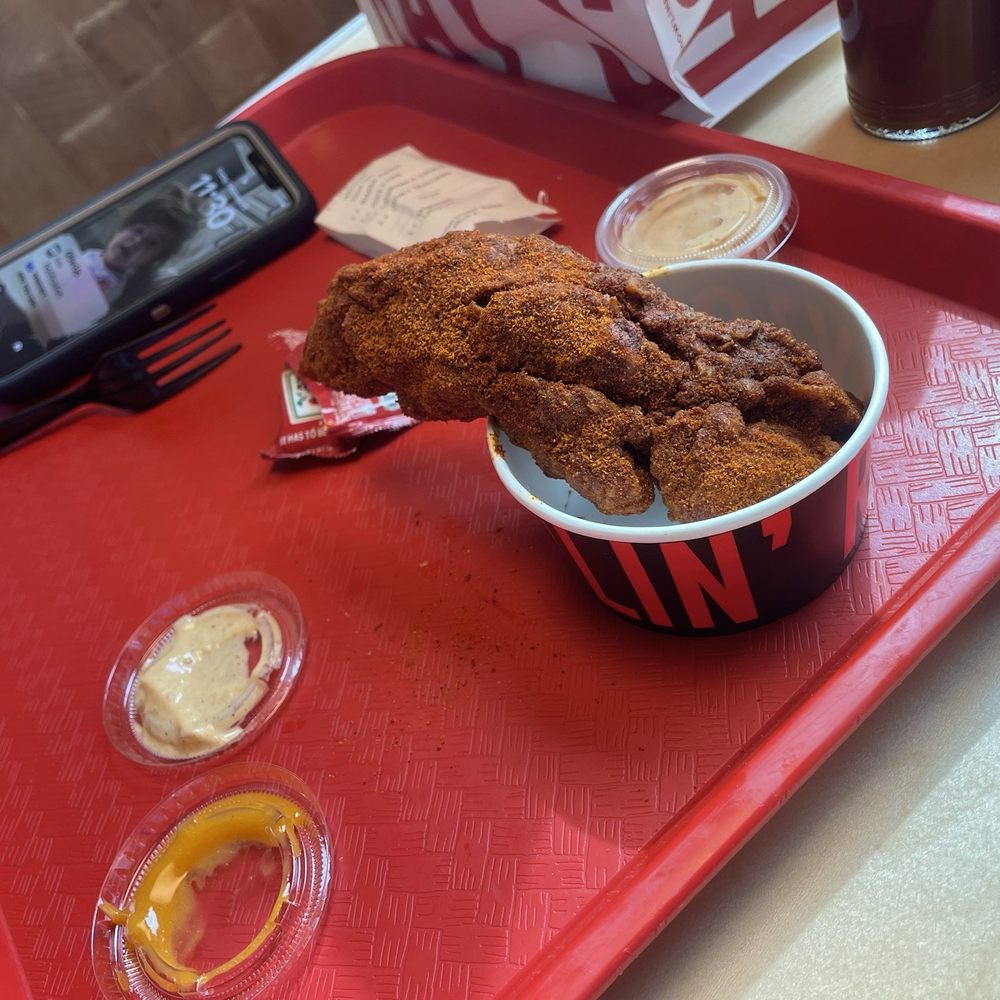Howlin' Ray's - HOT burn baby burn single chicken tender - Southern Near Me - Pasadena, California Howlin' Ray's - HOT burn baby burn single chicken tender - Southern Near Me - Pasadena, California