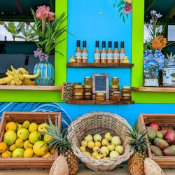 Waipi’o Fruit Shack - Look at all the choices, avocado, mango, papaya and banana.