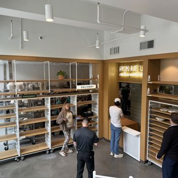 sweetgreen - Healthy Salads, Wraps, and Bowls - Takeout line - Salad Near Me - Atlanta, Georgia sweetgreen - Healthy Salads, Wraps, and Bowls - Takeout line - Salad Near Me - Atlanta, Georgia