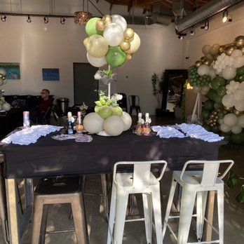 VIP Paints - Art Classes Near Me - Chicago, Illinois