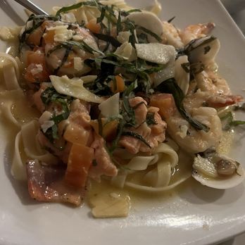 Petrini's San Diego - Seafood Pasta - Italian Near Me - San Diego, California Petrini's San Diego - Seafood Pasta - Italian Near Me - San Diego, California