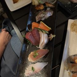 Kobe - Sushi Sashimi Combo