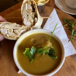 Chicken Wrap with Veggie Soup Chicken Wrap with Veggie Soup