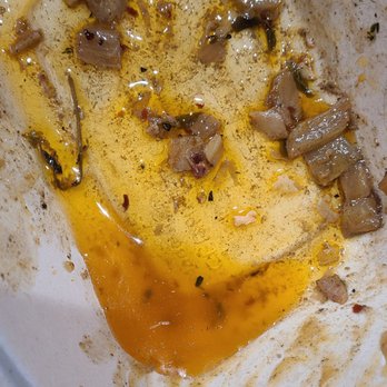 Union - Oil leftover from squid ink pasta. Most pasta dishes left with pool of grease. - Italian Near Me - Pasadena, California