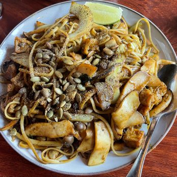 Norah - Masala linguine - Vegan Near Me - Portland, Oregon Norah - Masala linguine - Vegan Near Me - Portland, Oregon