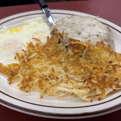 Marlene & Glen's Dead Fly Diner - Country fried steak and eggs