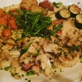Luna Restaurant - GAMBERONI ALLA LUNA - Italian Near Me - Concord, California