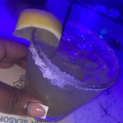 Passion fruit lemon drop