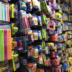 Rego Park 99cents Market - School shop
