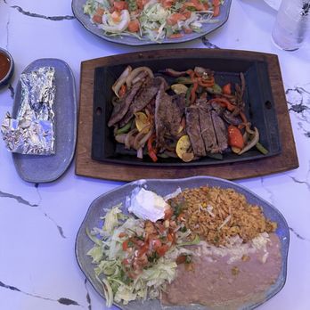 El Jalisco - El Jalisco Fajitas  Guacamole Salad - Mexican Near Me - Navarre, Florida