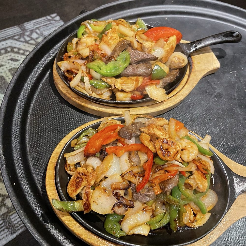 Rodrigo's Mexican Grill - Steak fajitas - Mexican Near Me - Temecula, California Rodrigo's Mexican Grill - Steak fajitas - Mexican Near Me - Temecula, California