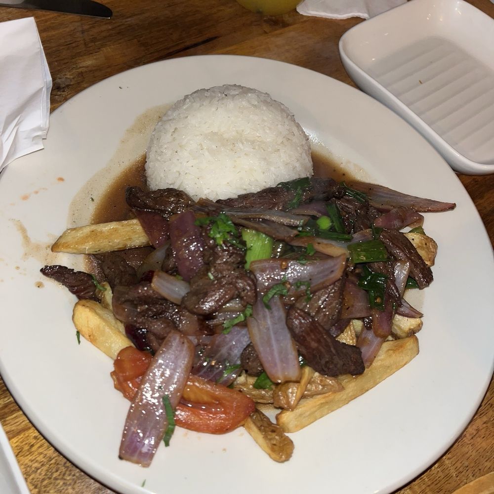 Bodegon No 69 - LOMO SALTADO - Latin American Near Me - Pasadena, California