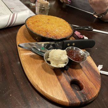 Gus's Barbecue - Cast Iron Cornbread - Barbeque Near Me - South Pasadena, California