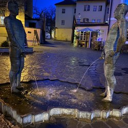 Franz Kafka Museum - Pissing statue
