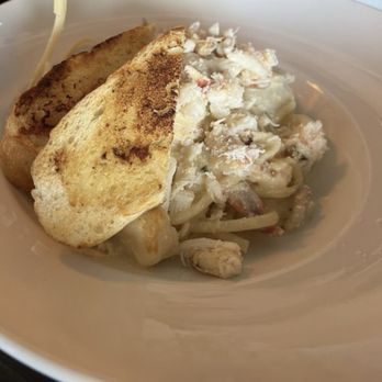Ketch Harbor Pub - Linguini Pescatore - Seafood Near Me - Half Moon Bay, California